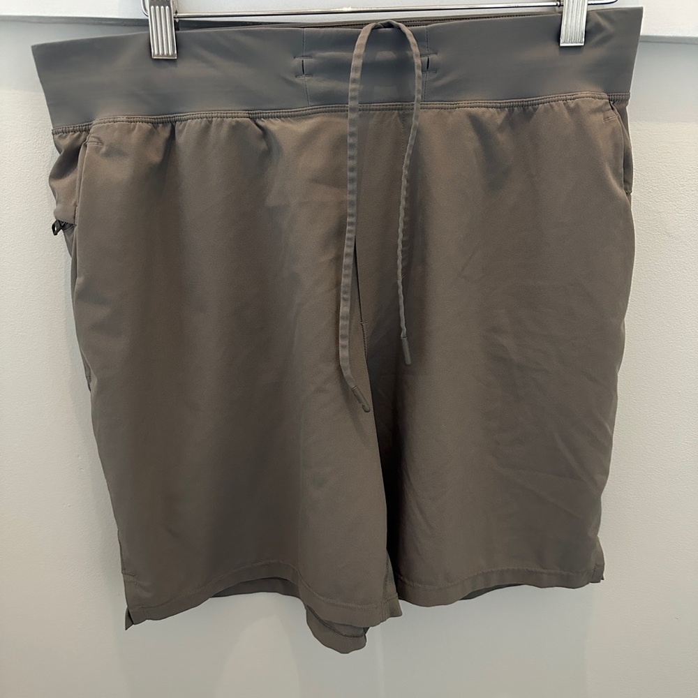 Lululemon T.H.E Short 7" Linerless Men's Size Large